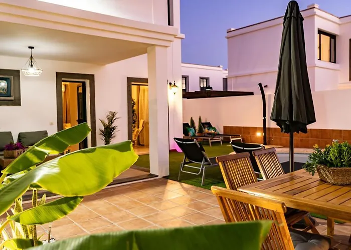 Villa Magma